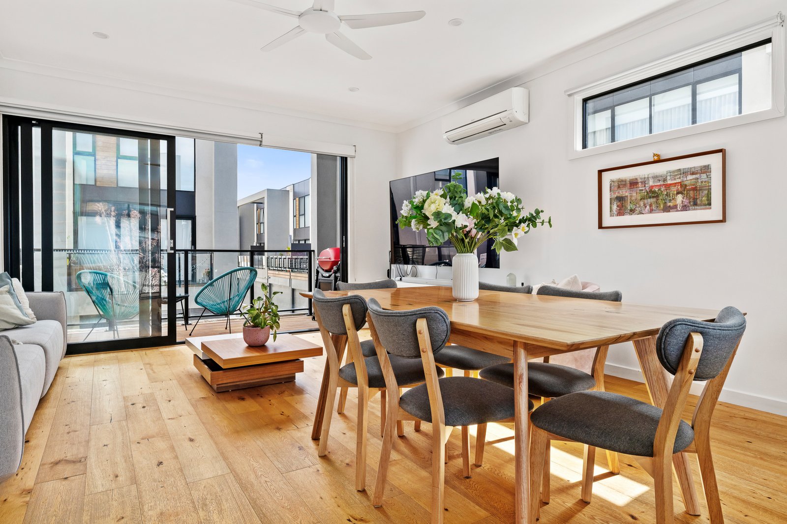 Gallery: 2 Kitchen Road