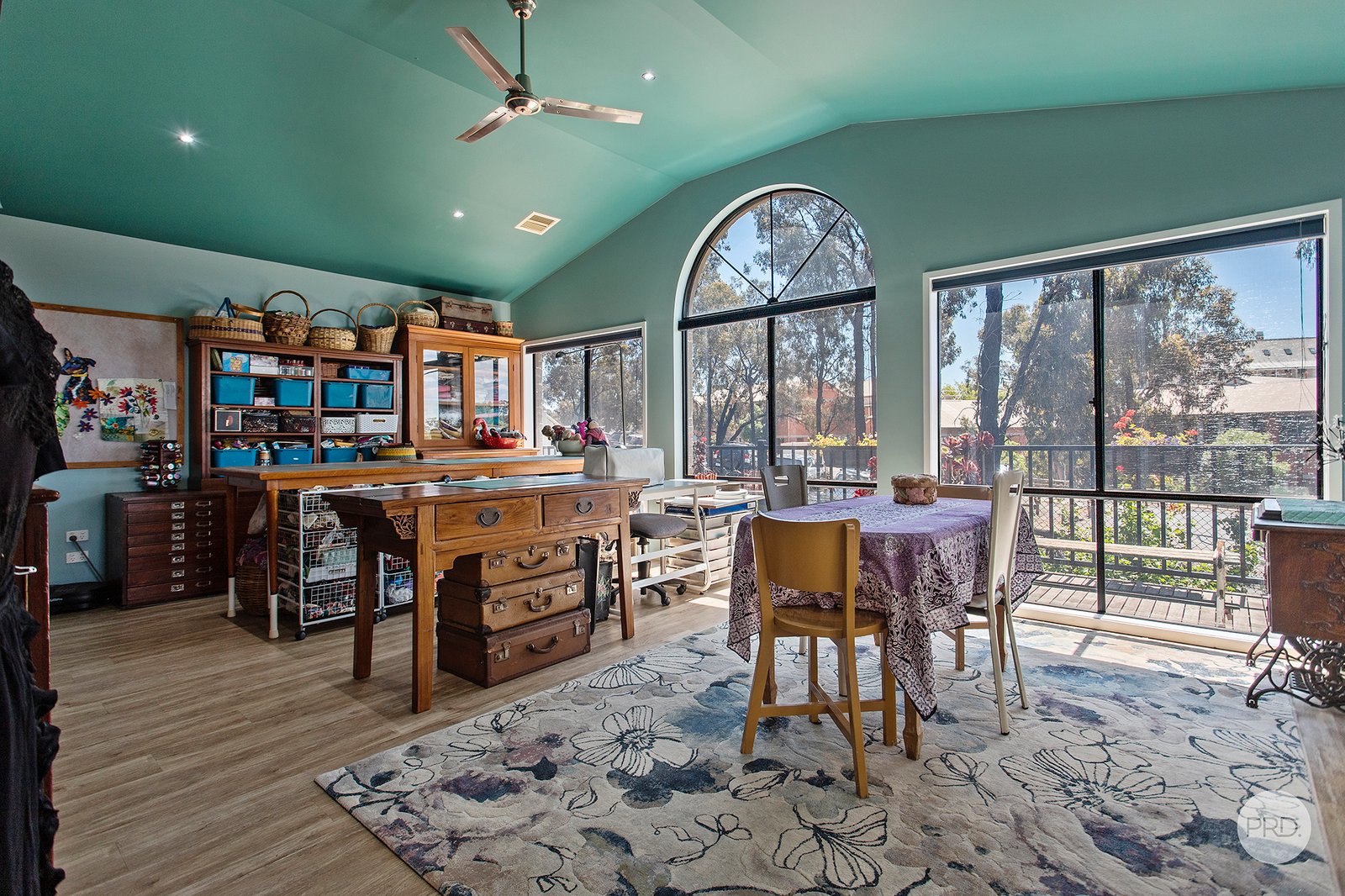 2 Knox Court KENNINGTON 4