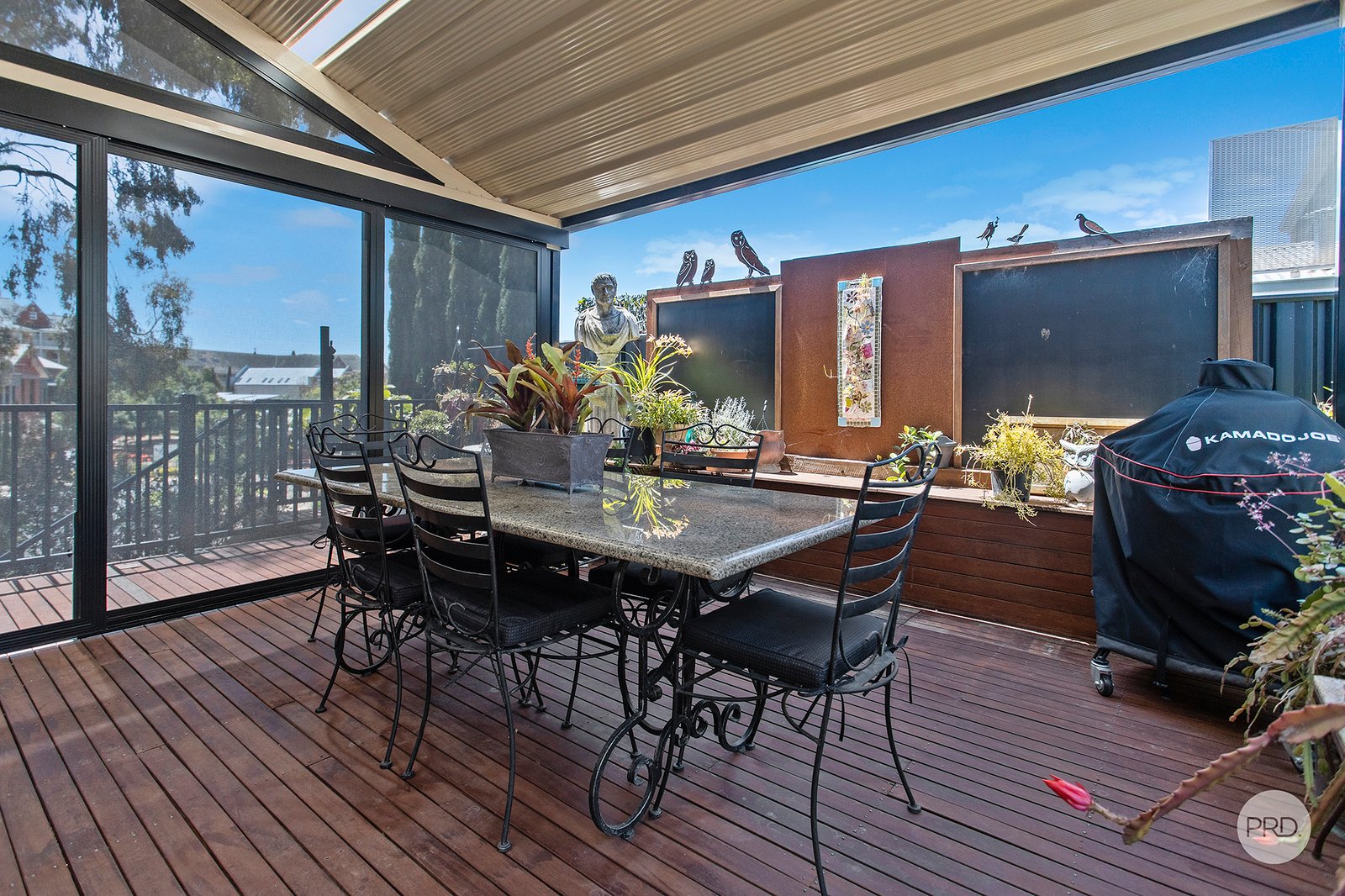 2 Knox Court KENNINGTON 15