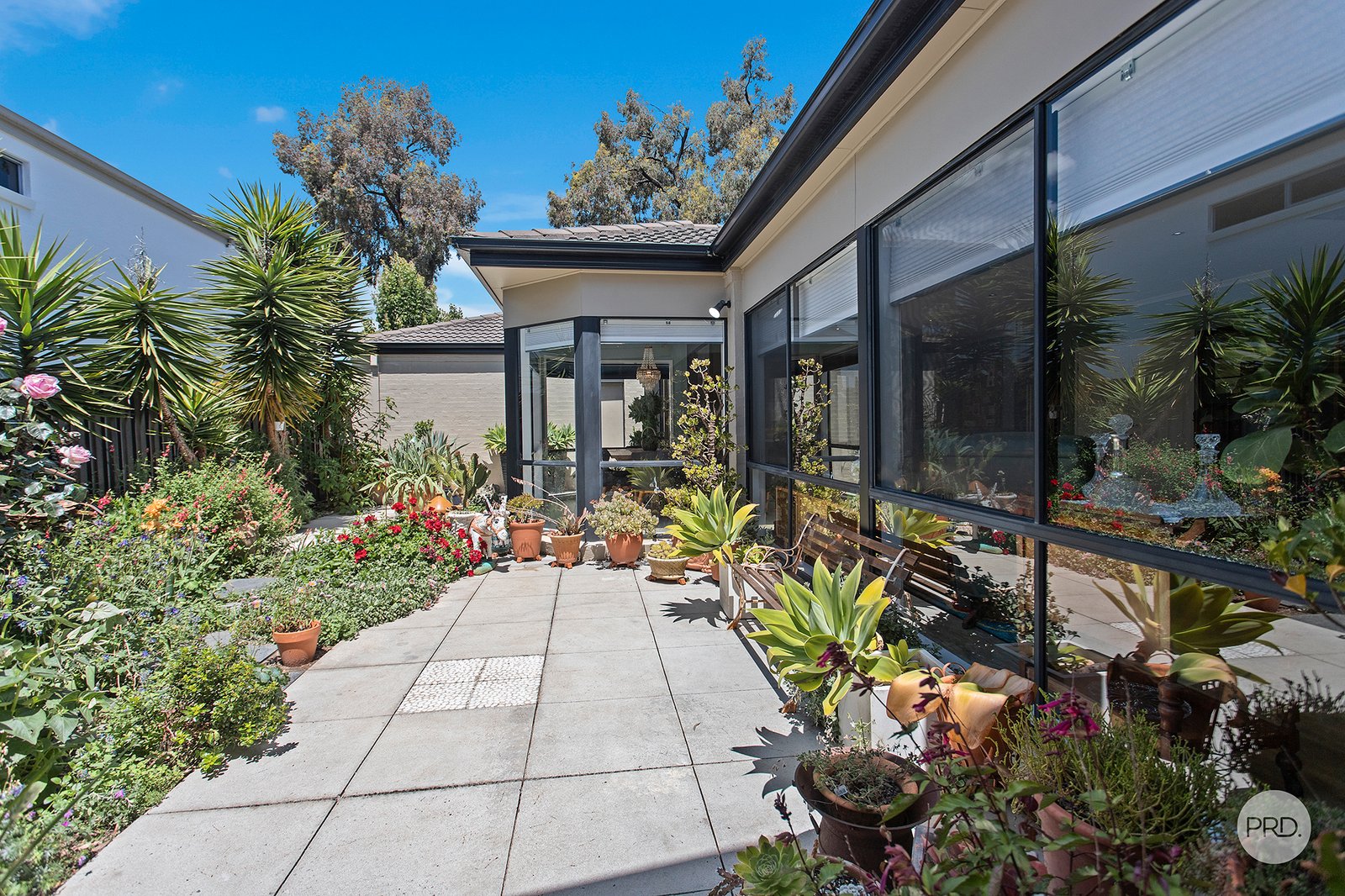 2 Knox Court KENNINGTON 17