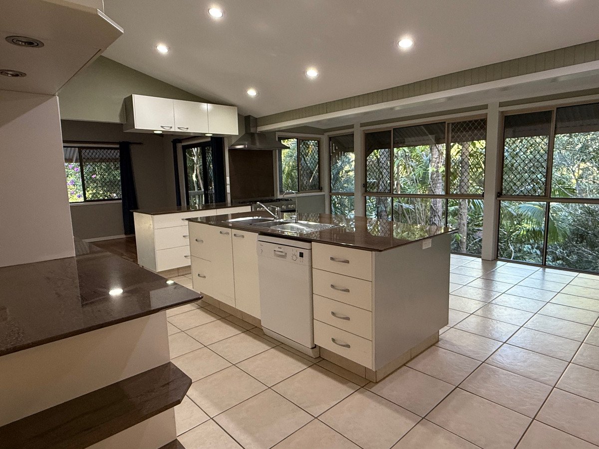 2 Koombahla Drive Tallebudgera 6