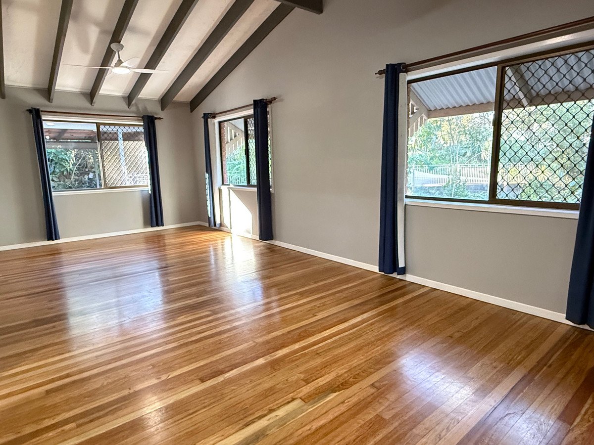 2 Koombahla Drive Tallebudgera 9