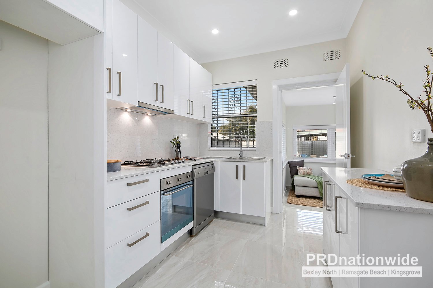 2 Kooreela Street KINGSGROVE 2
