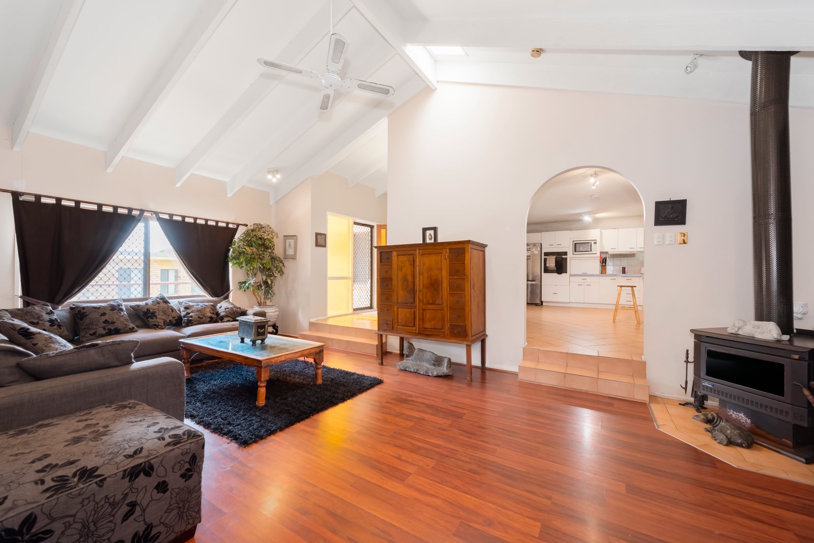 2 Koro Court ASHMORE 1