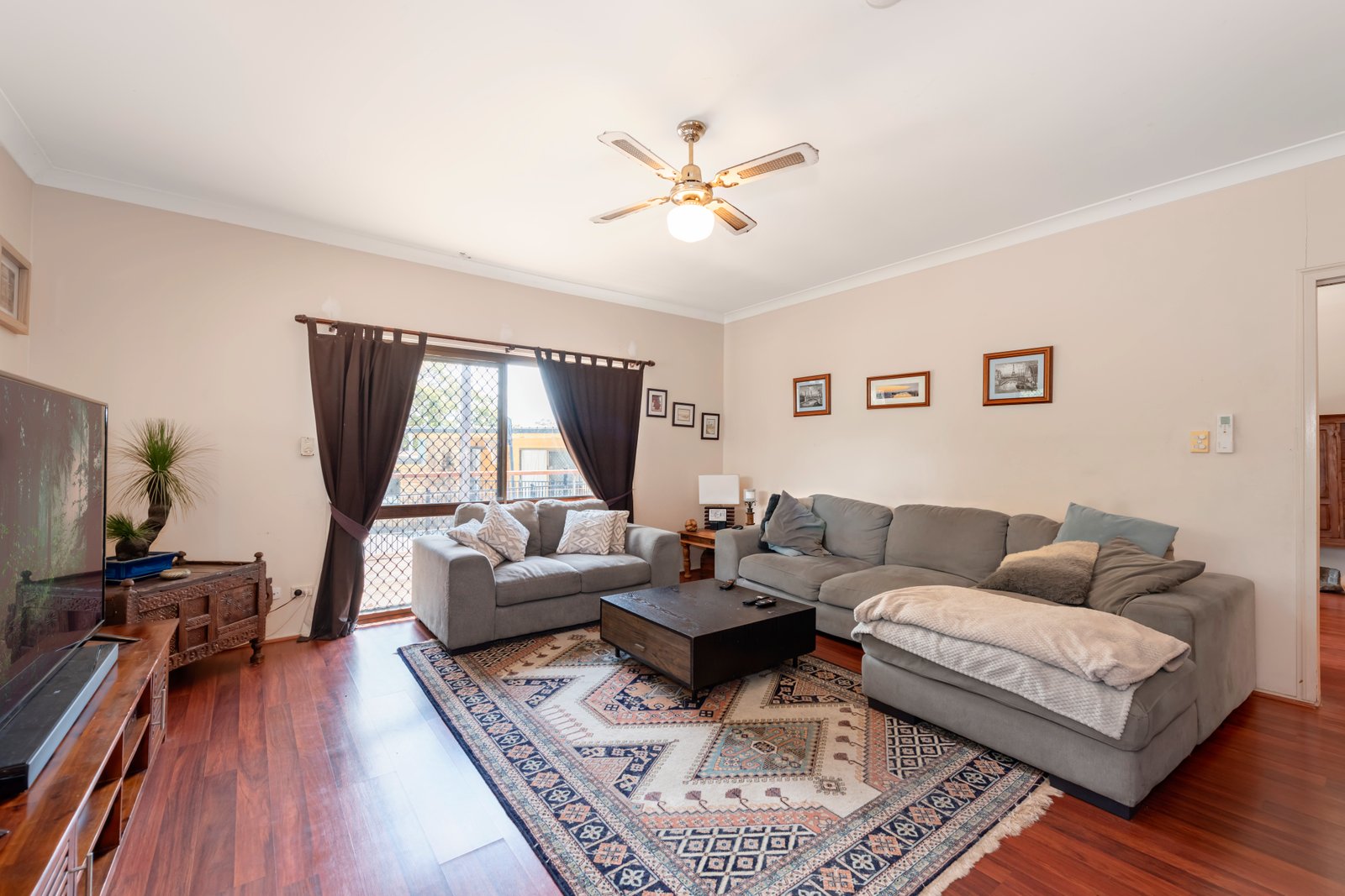 2 Koro Court ASHMORE 3