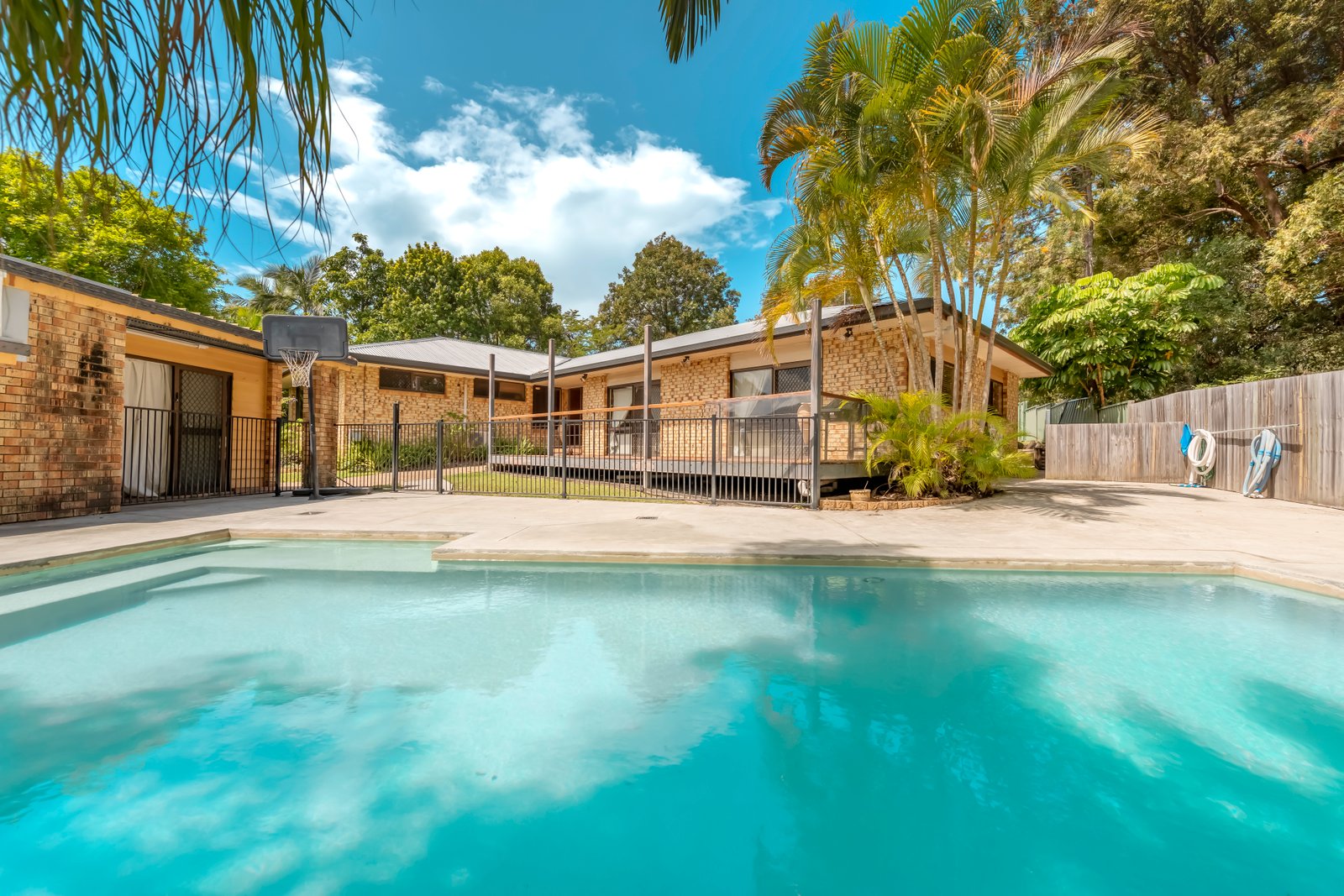 2 Koro Court ASHMORE 14