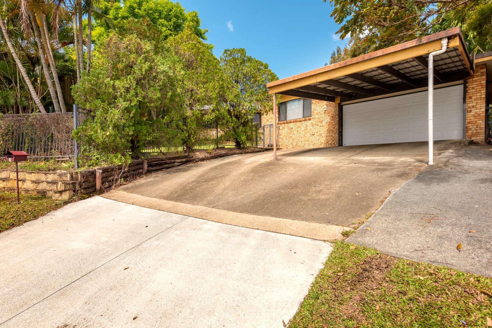 2 Koro Court ASHMORE 16