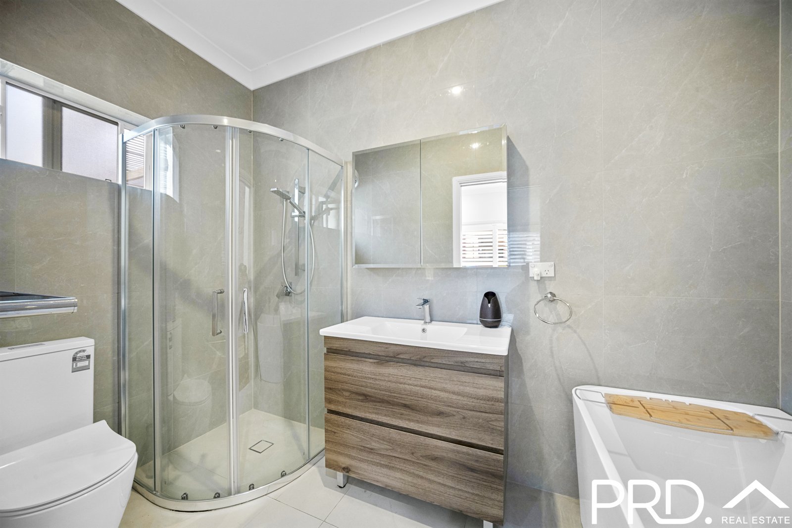 2 Kuranda Avenue PADSTOW 8