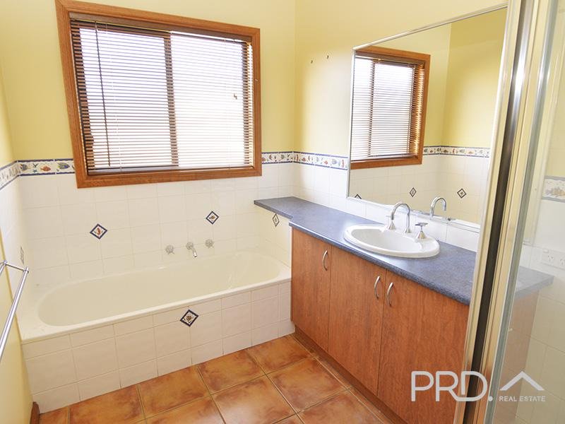 2 Kyamber Court MILDURA 12