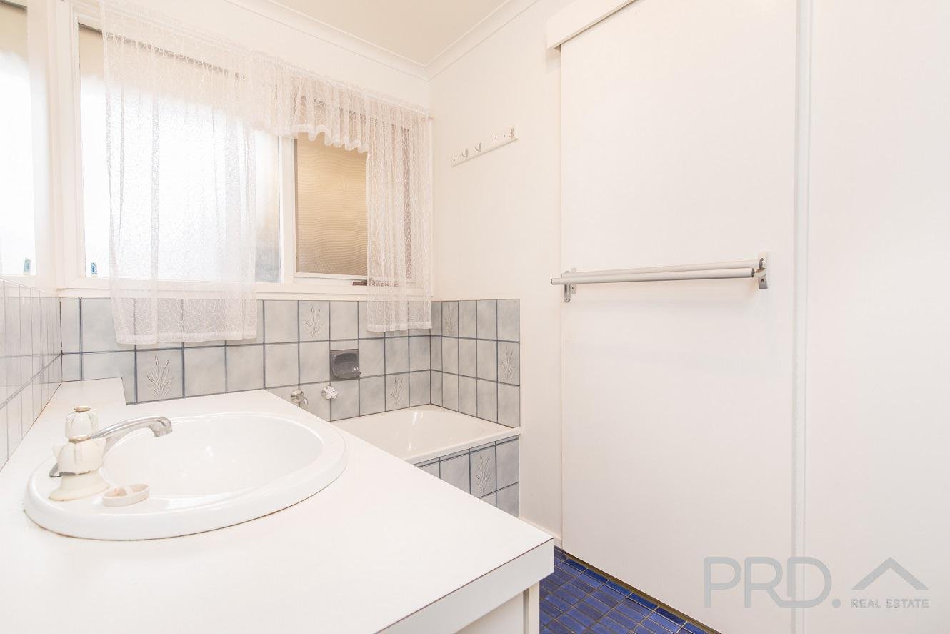 2 Kyte Close MILDURA 9