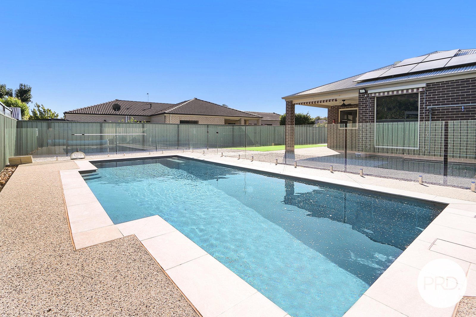 2 Laffertys Walk EAST ALBURY 8