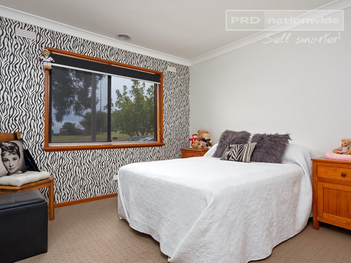 2 Lamber Street TOLLAND 7