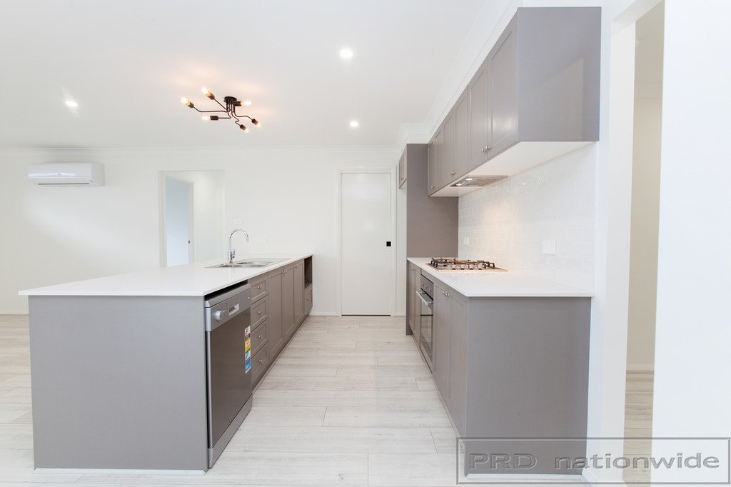 2 Lancaster Drive THORNTON 11