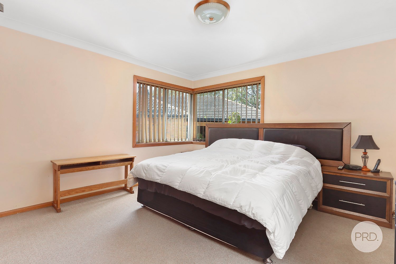 2 Lansdowne Parade OATLEY 7