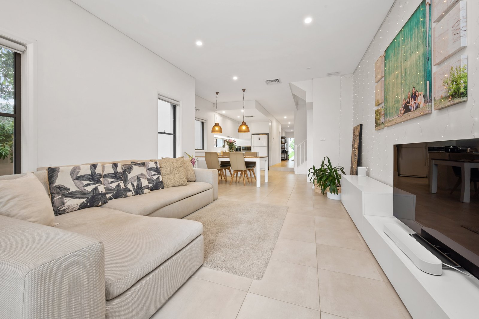 2 Lasseter Avenue CHIFLEY 5