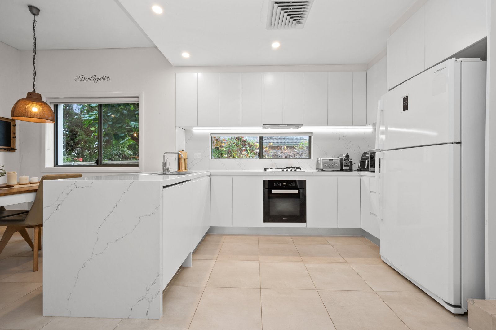 2 Lasseter Avenue CHIFLEY 6