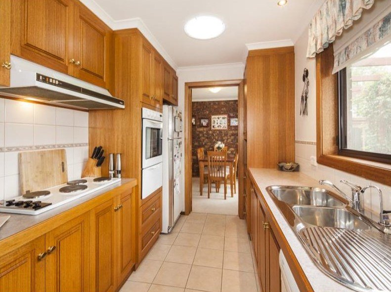 Gallery: 2 Laurine Court