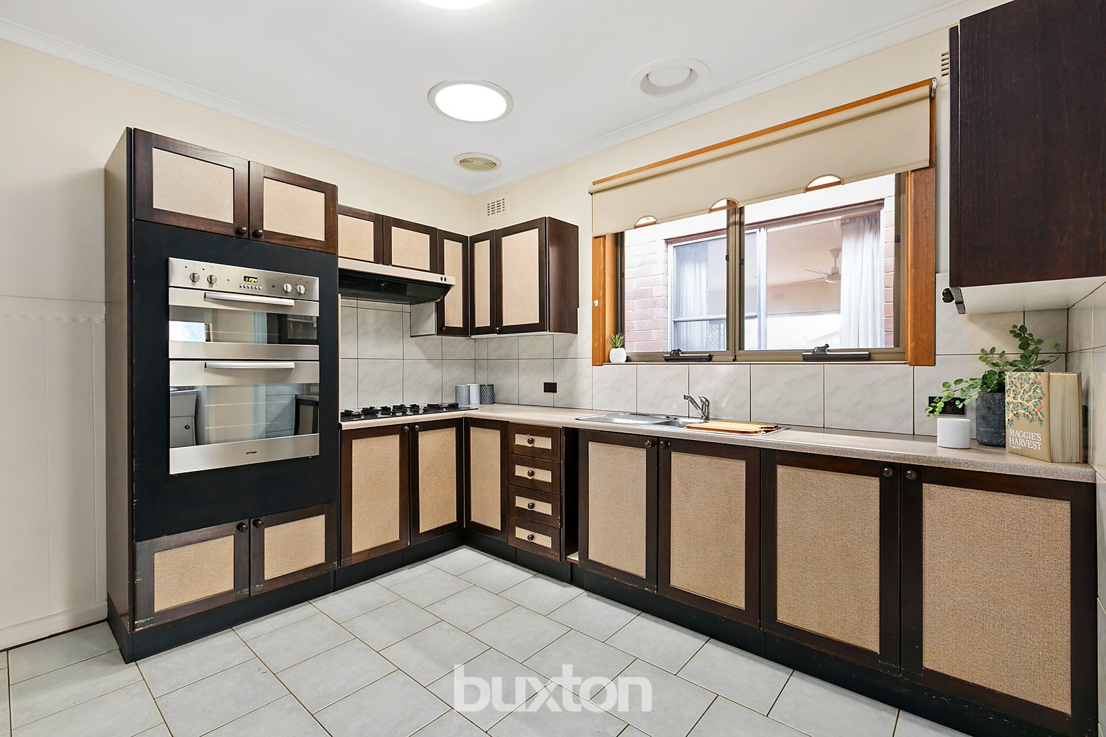 Gallery: 2 Lawborough Avenue