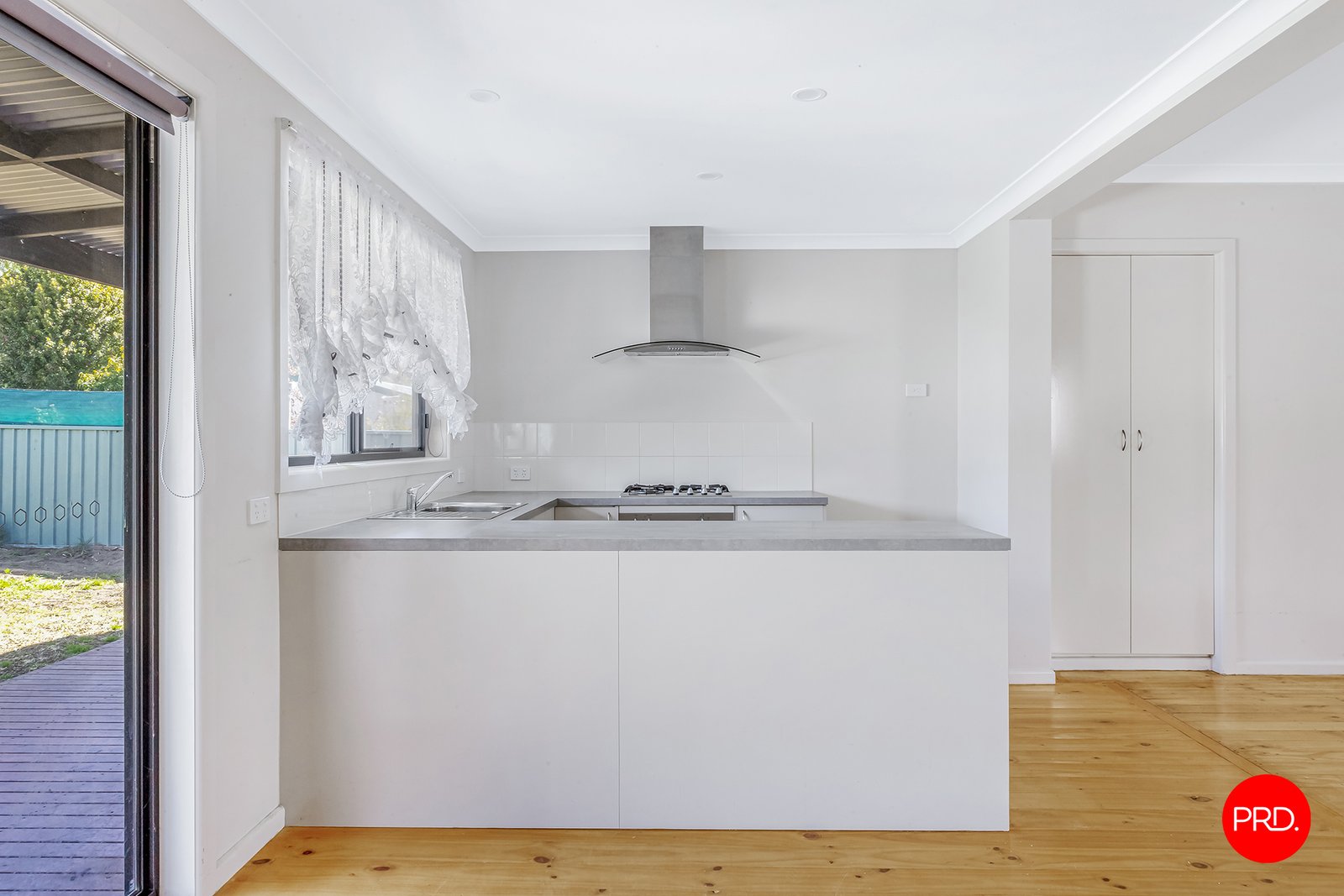 2 Laxdale Ct  KANGAROO FLAT 5