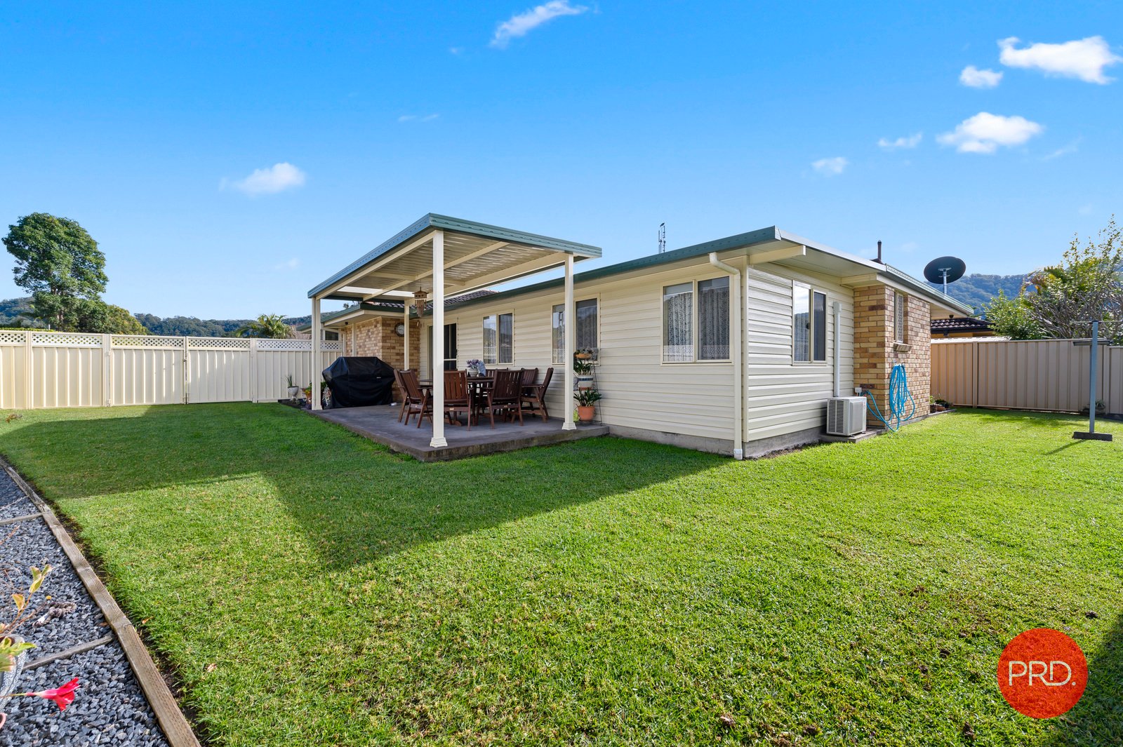 2 Leander Close COFFS HARBOUR 17