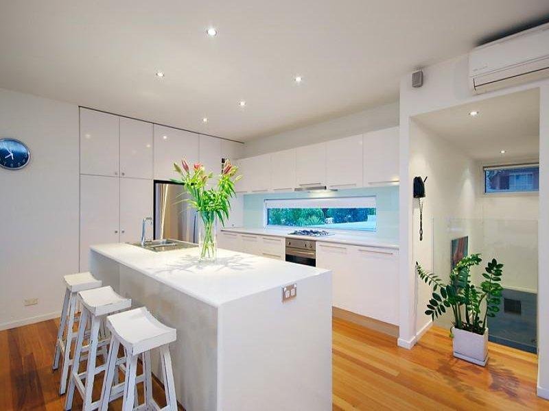 Gallery: 2 Leonard Court
