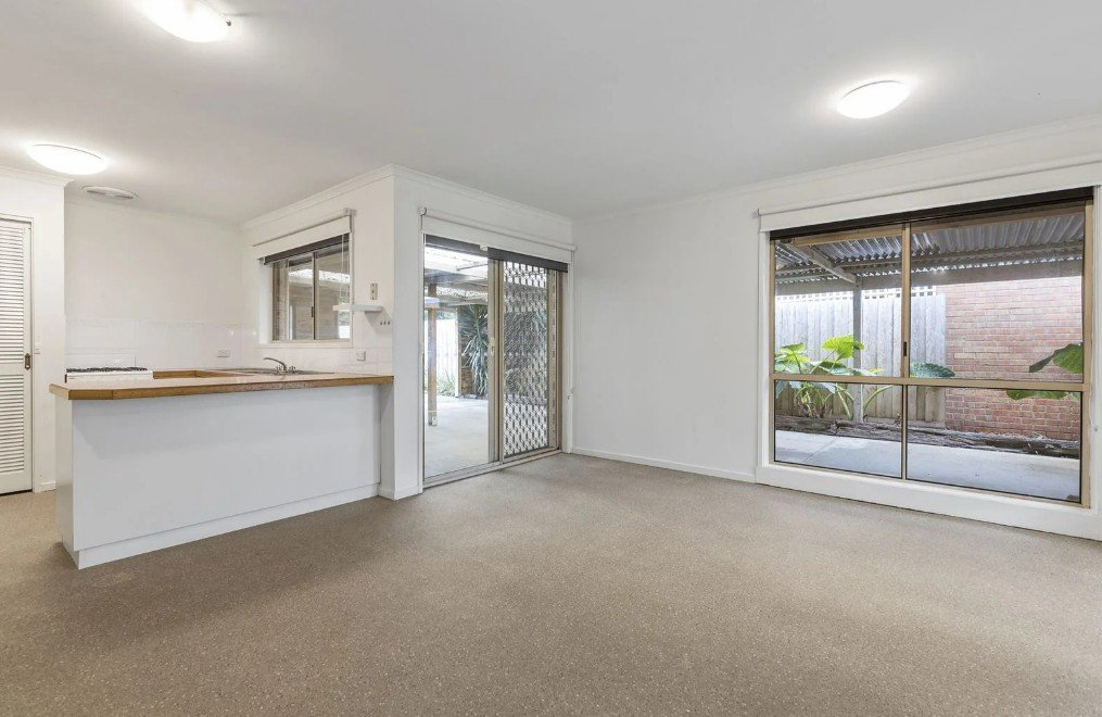 Gallery: 2 Leonora Court