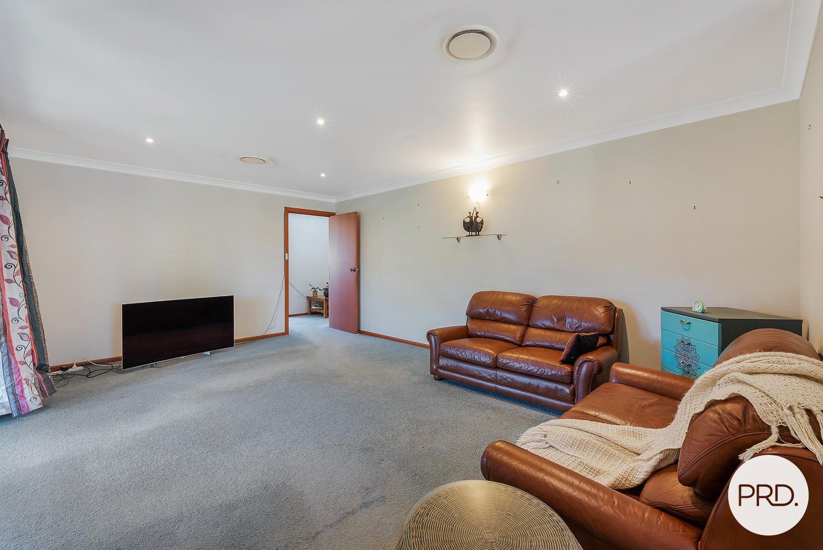 2 Lepemi Place NORTH HAVEN 9