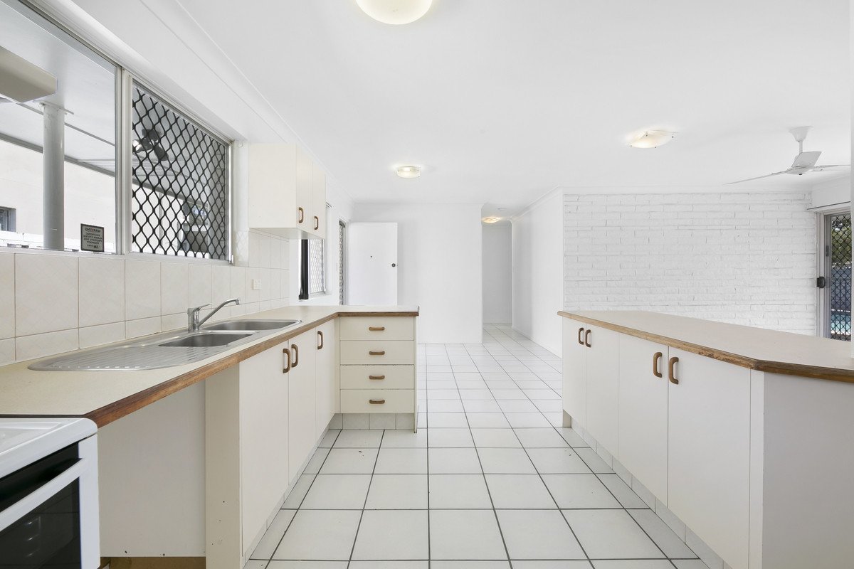 2 Lesley Avenue Miami 4