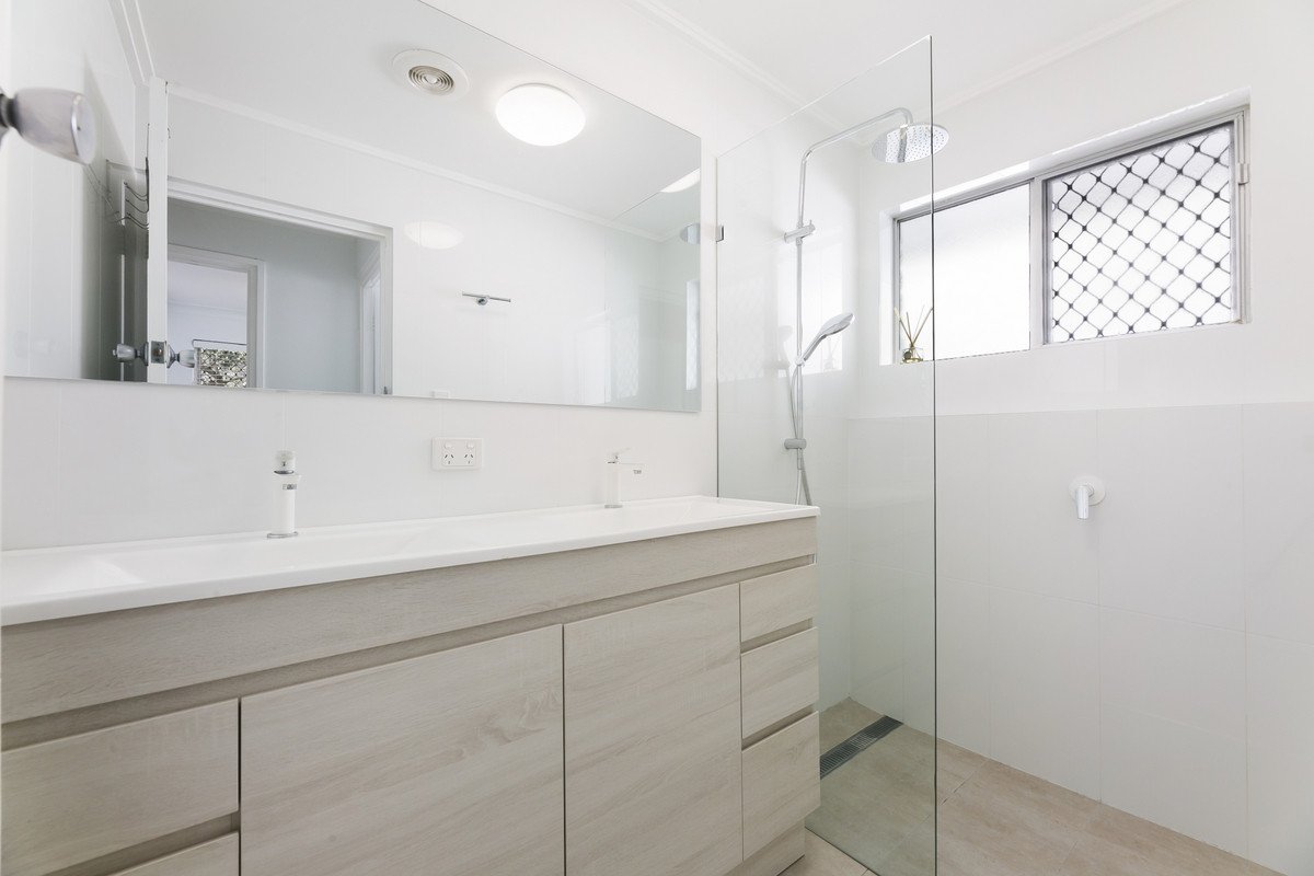 2 Lesley Avenue Miami 8