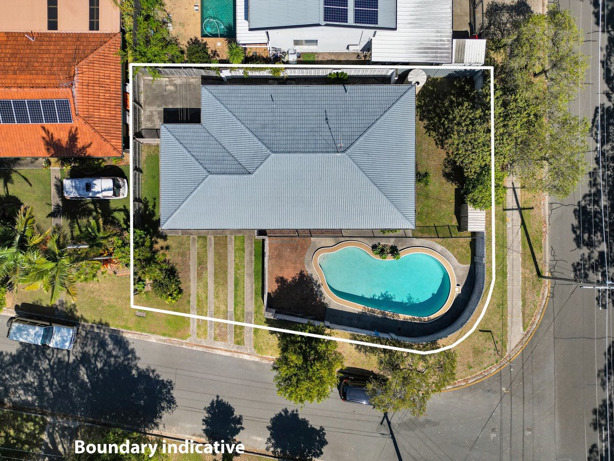 2 Lesley Avenue Miami 14