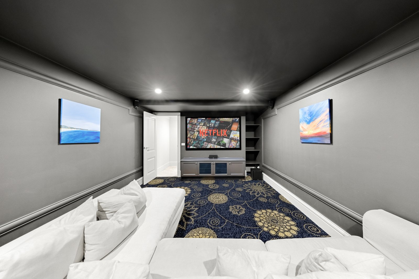 Gallery: 2 Lightfoot Street