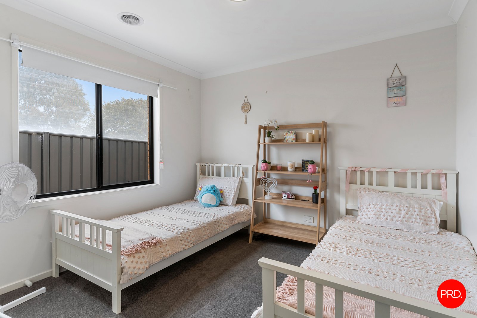 2 Lightwood Way JACKASS FLAT 9