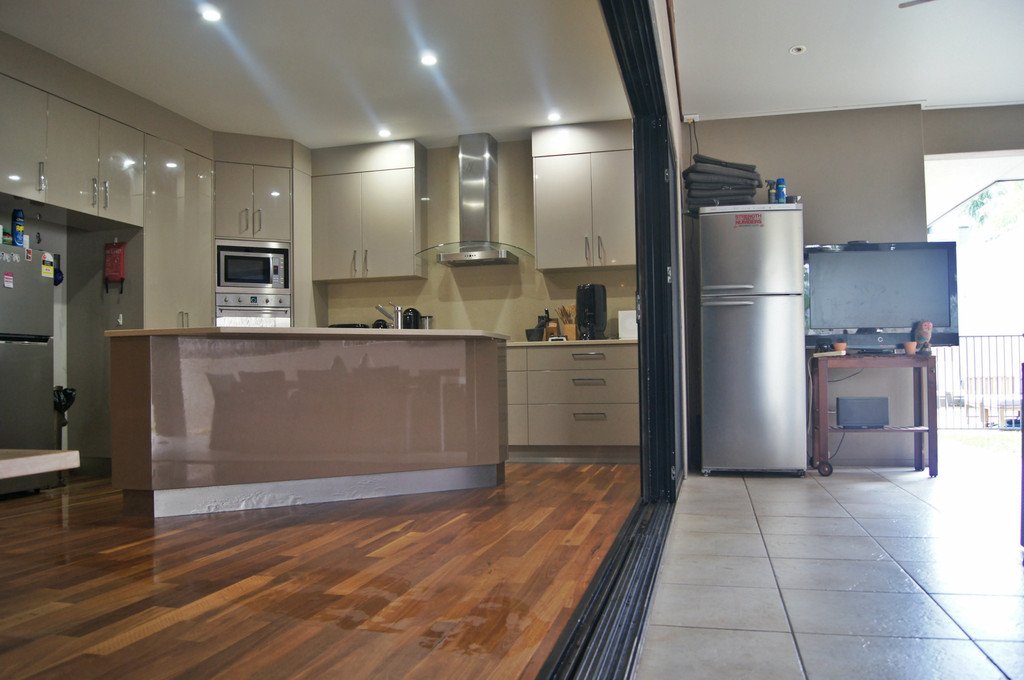 2 Linscot Close CANNONVALE 6