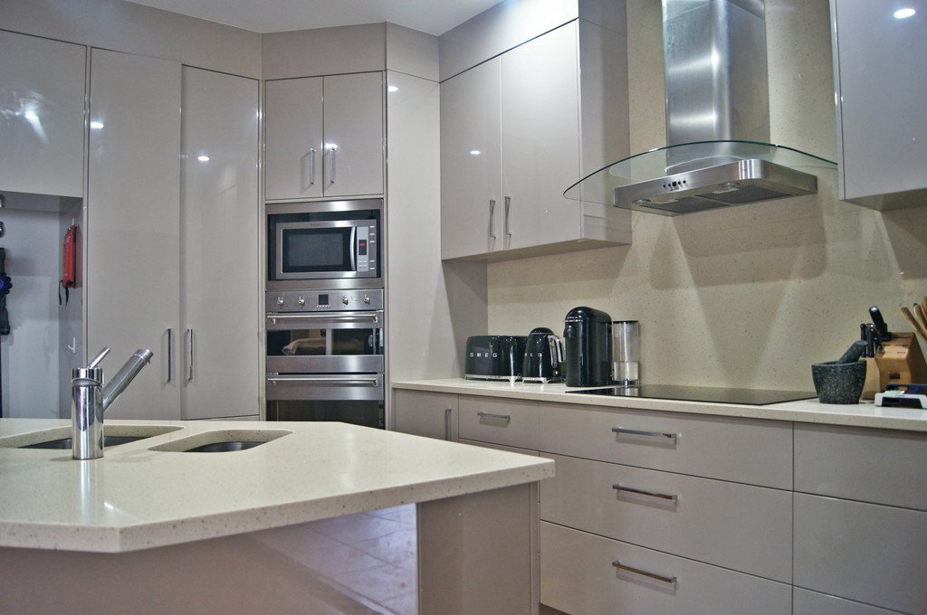 2 Linscot Close CANNONVALE 9