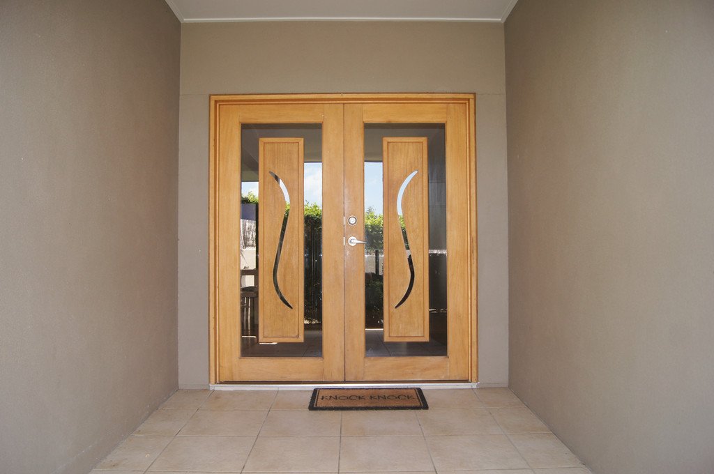 2 Linscot Close CANNONVALE 20