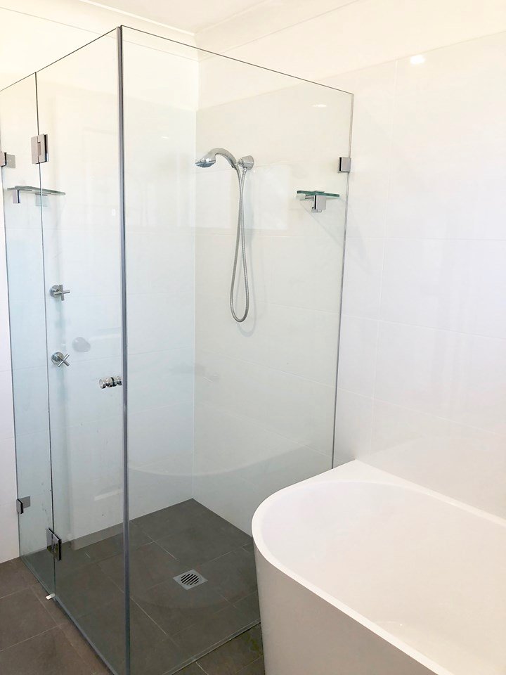 2 Lionel Avenue SHOAL BAY 9