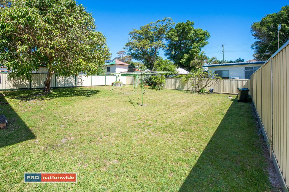 2 Lionel Avenue SHOAL BAY 4