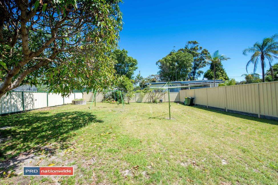 2 Lionel Avenue SHOAL BAY 18