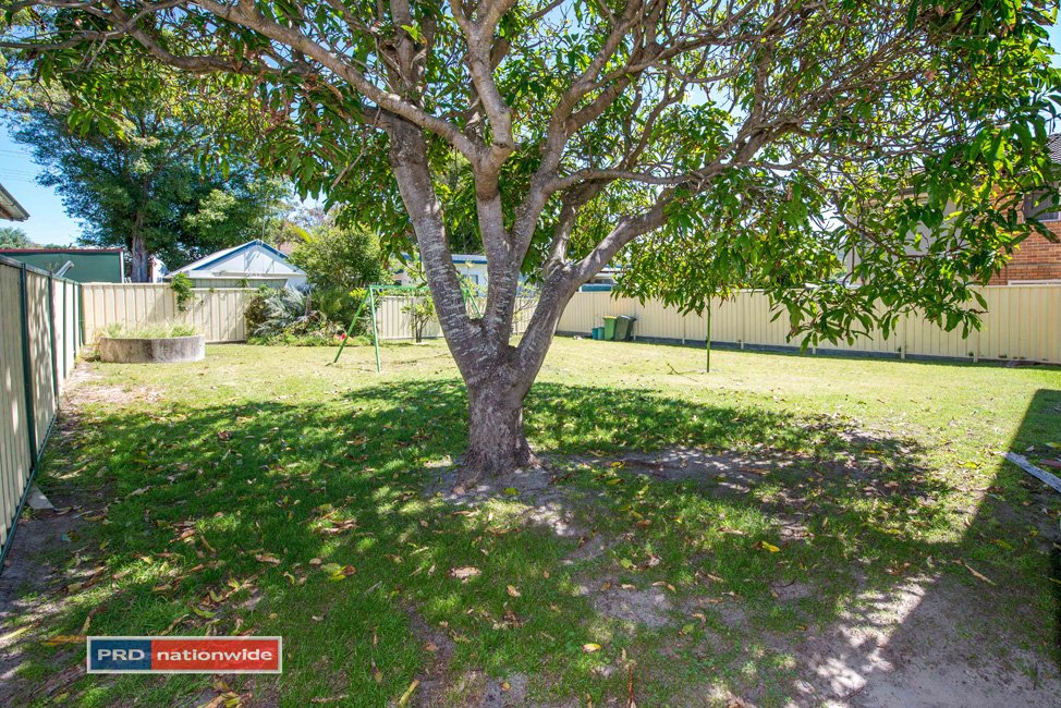 2 Lionel Avenue SHOAL BAY 19