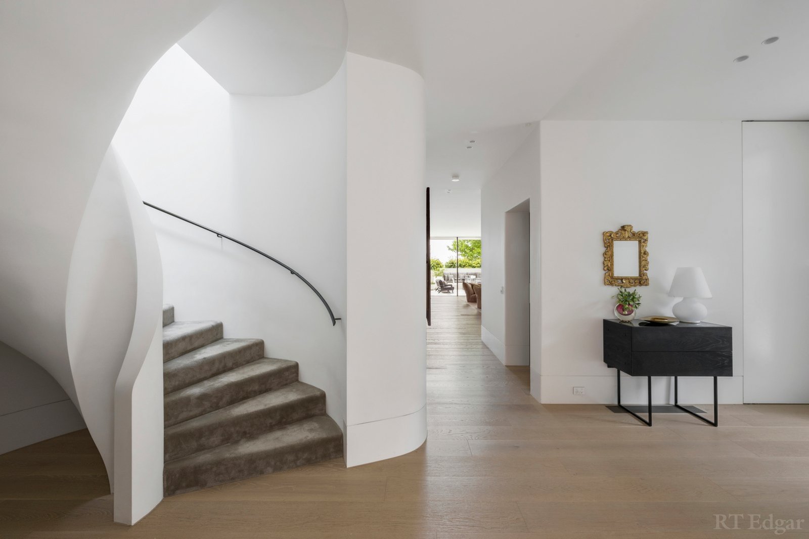 Real Estate and Property in 2 Lisbuoy Court, Toorak, VIC