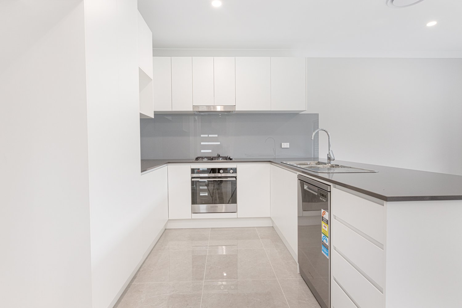 2 Lochdon Drive FARLEY 2