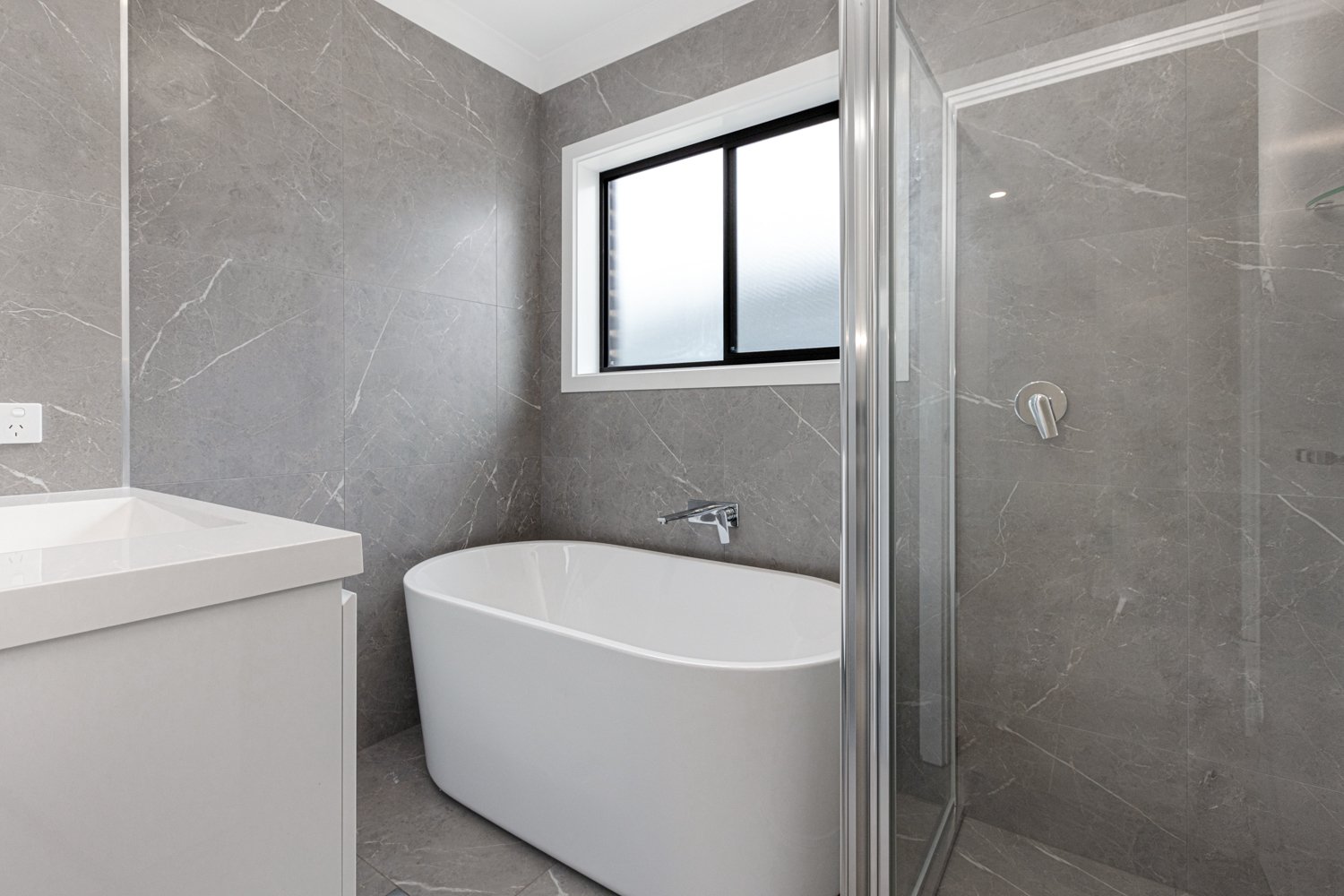 2 Lochdon Drive FARLEY 7