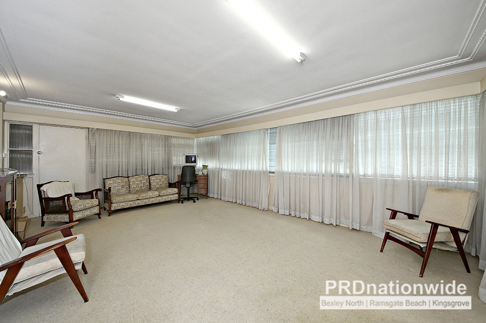 2 Locksley Road BEXLEY 5