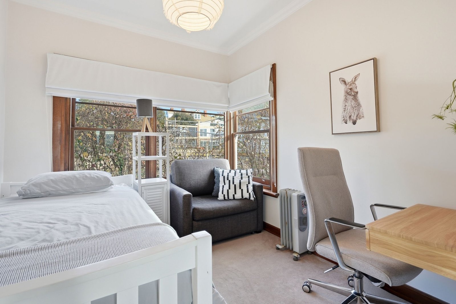 2 Loina St  NEW TOWN 11