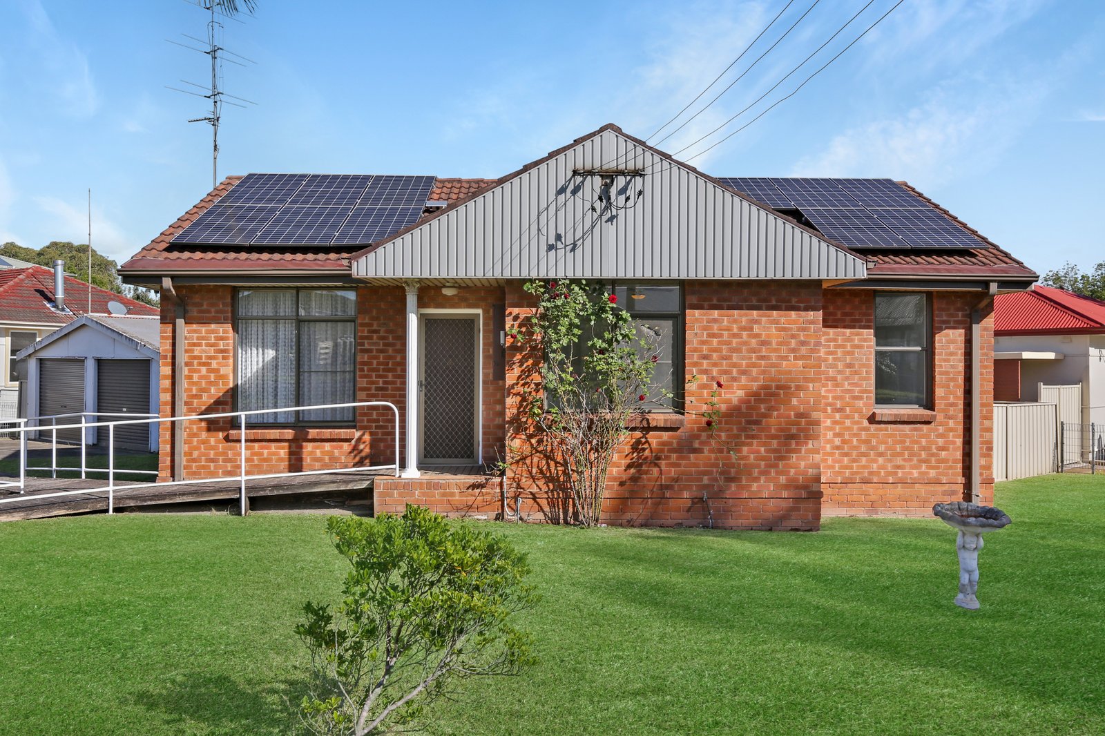 2 London Street BERKELEY 1