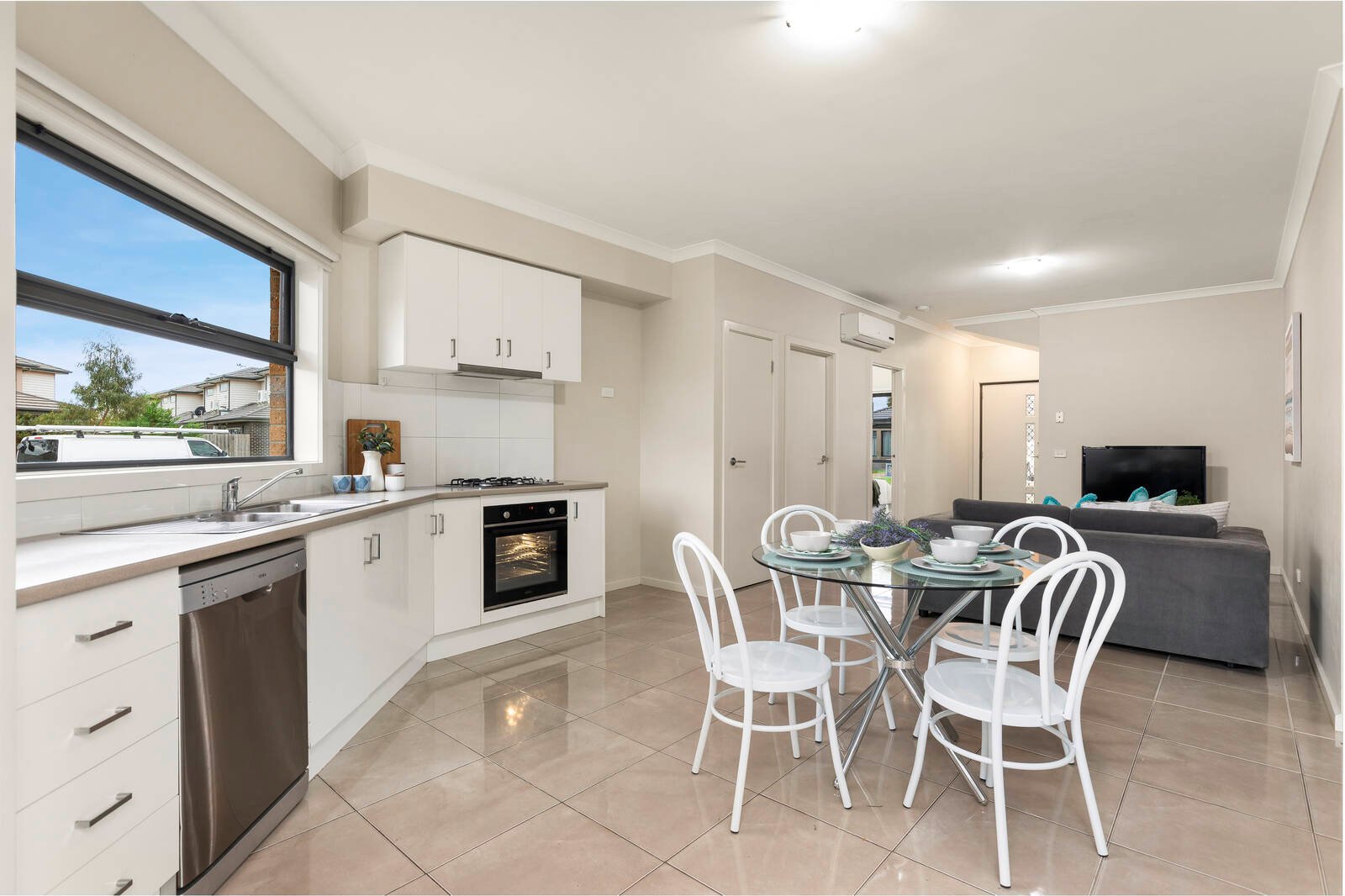 Real Estate and Property in 2 Longfield Way, Deer Park, VIC