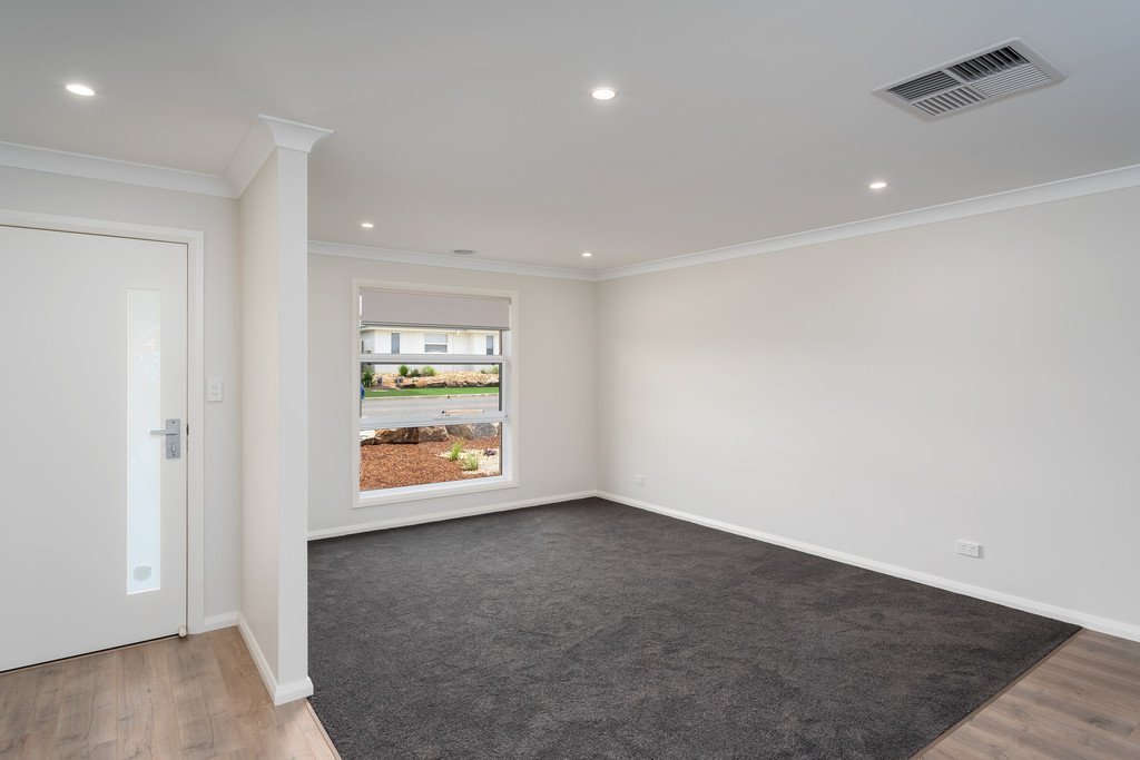 2 Lovell Place LLOYD 4