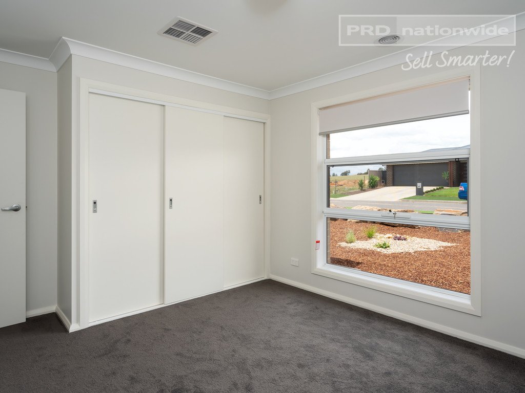 2 Lovell Place LLOYD 4