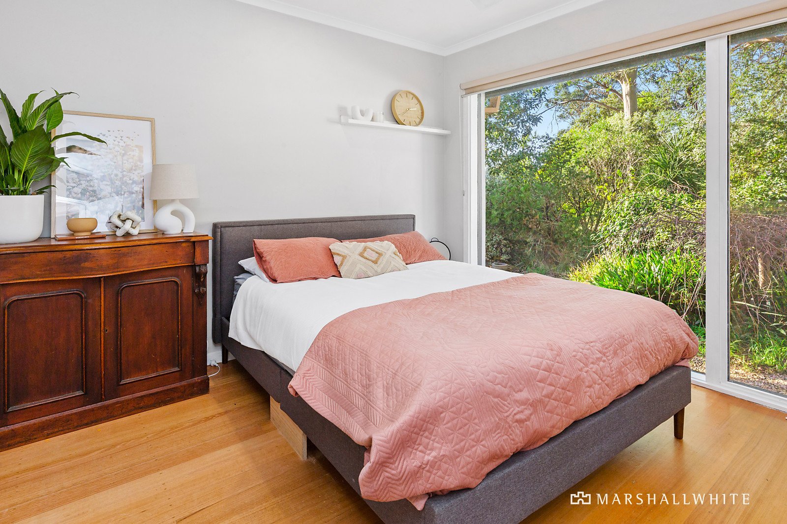 2 Lowe Street, Mount Eliza, VIC