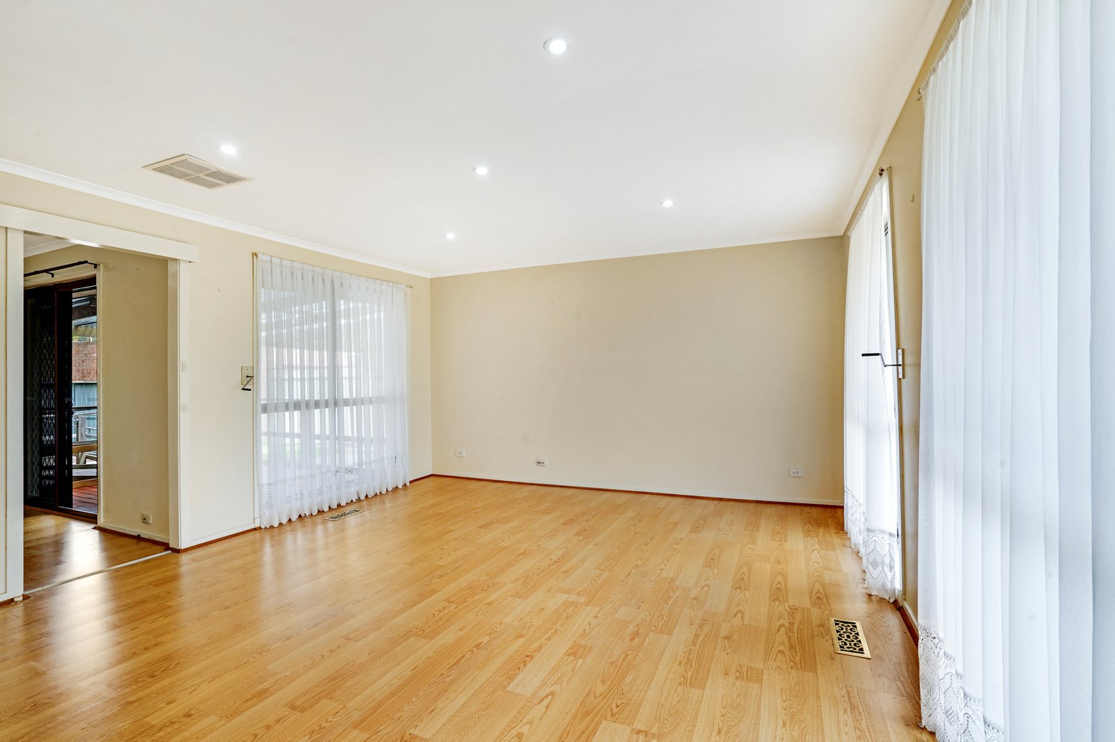 Gallery: 2 Luanda Street